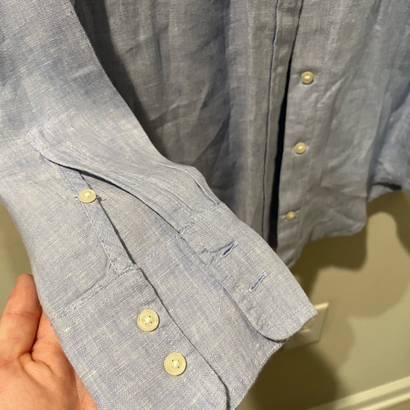 Light blue button down shirt - Picture 3 of 5